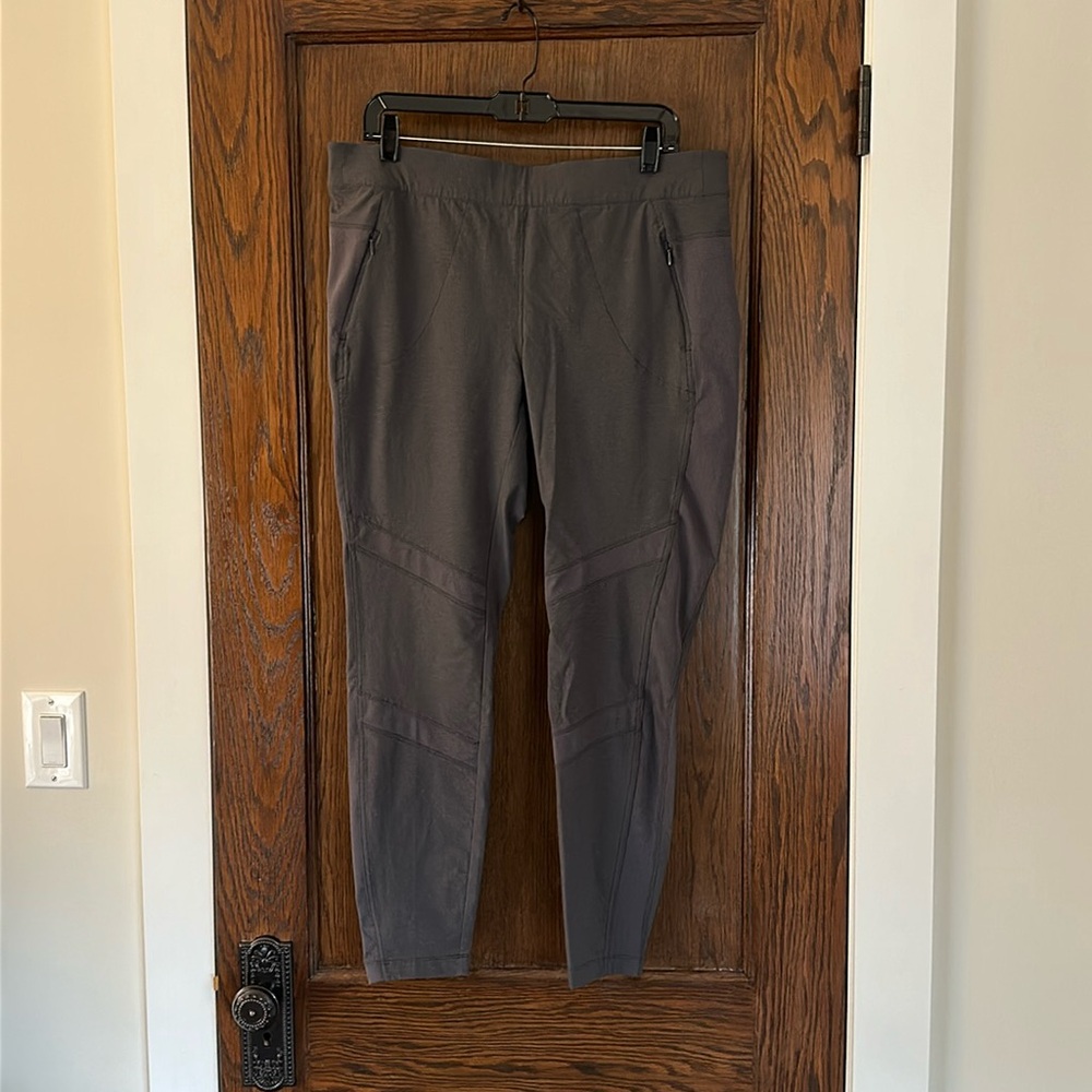 Women's Gray Pants